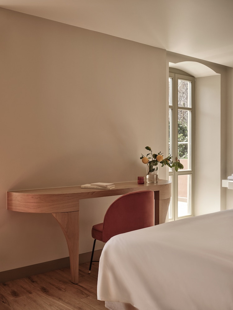 Junior Suite with Outdoor Hot Tub photo 3