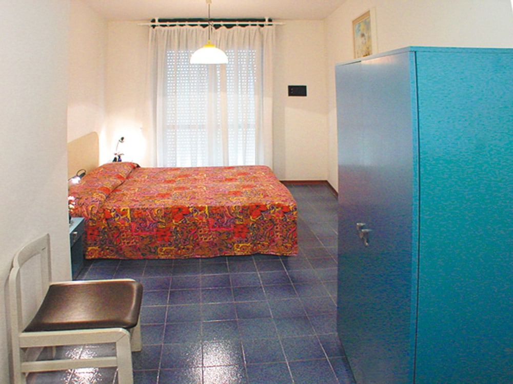 Apartment, 2 Bedrooms (MER4)