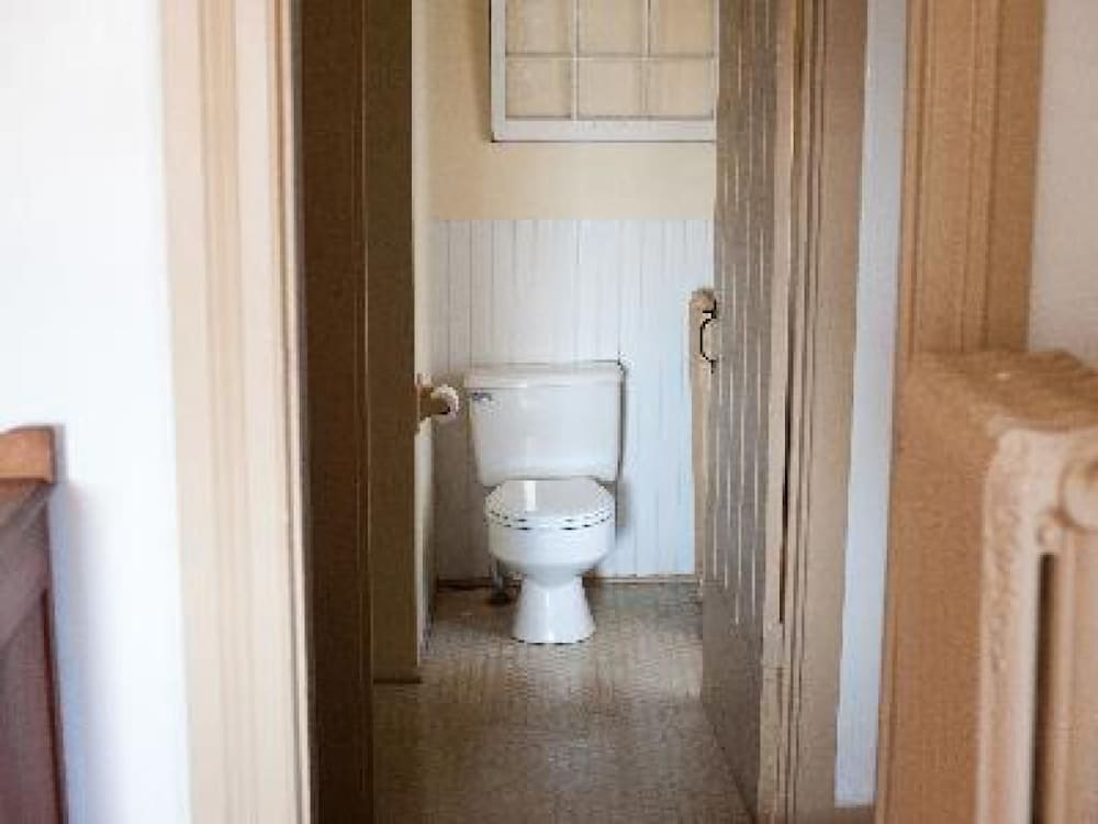 Standard Double Room, Private Bathroom (Buckingham Suite) photo 2