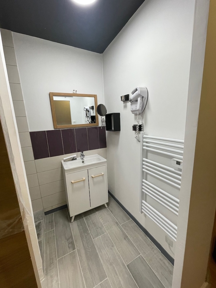 Room Queen Size - Photo 7