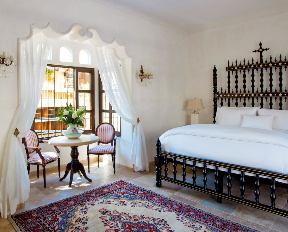 SANDPIPER SUITE