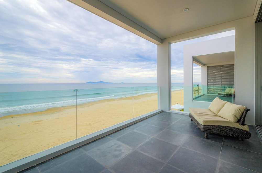 5 Bedrooms Villa with Sea view free daily minibar and one time BBQ set menu - Photo 5