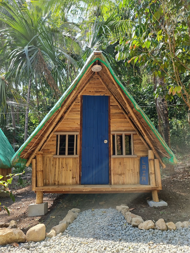 Basic Cabin photo 1