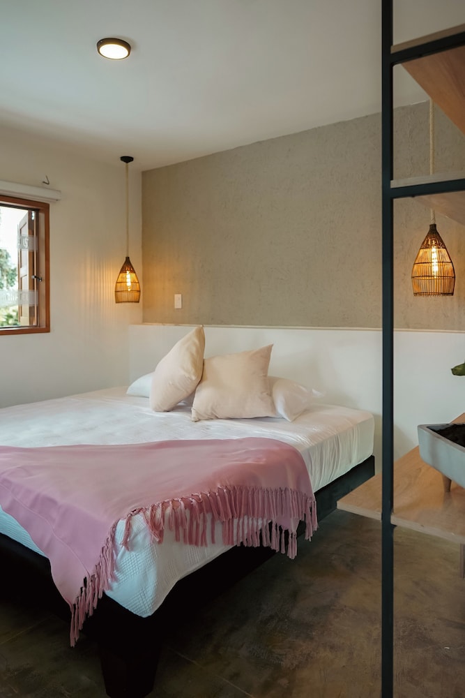 Deluxe Room, 1 Bedroom photo 3