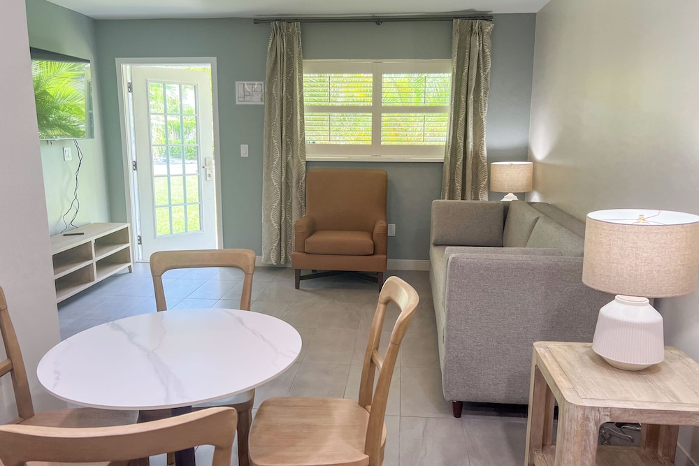 Signature Villa, 2 Bedrooms, Kitchen