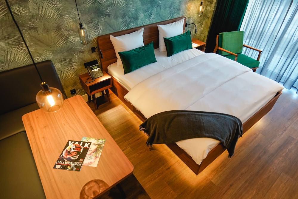 Deluxe Double Room, 1 King Bed - Photo 6