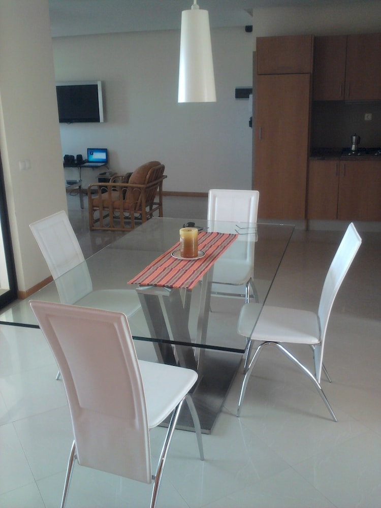Apartment photo 3
