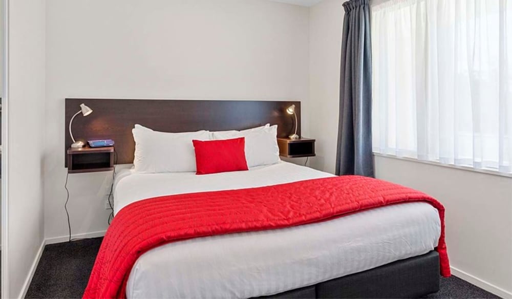 2 Bedroom Apartment - 2 King Beds photo 2