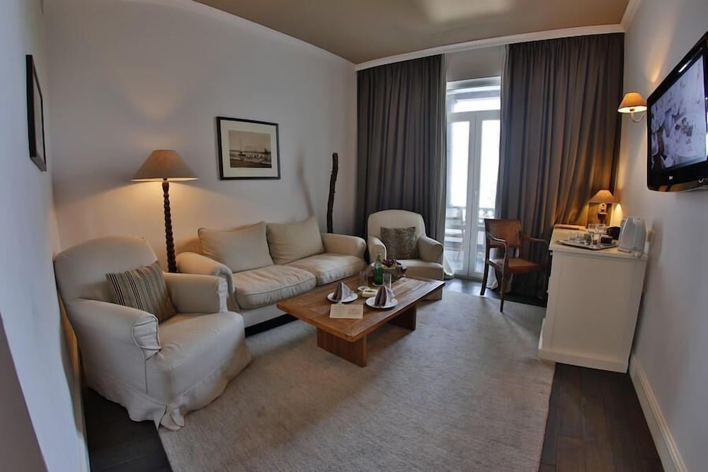 Double Room, Park View - Photo 4