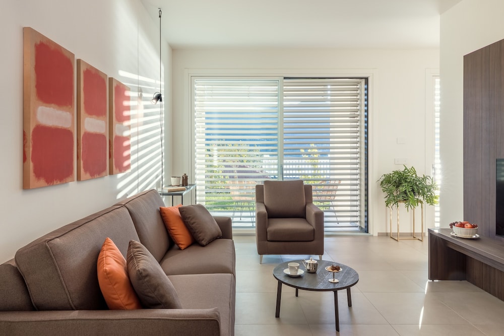 Premium Apartment, 2 Bedrooms, Annex Building