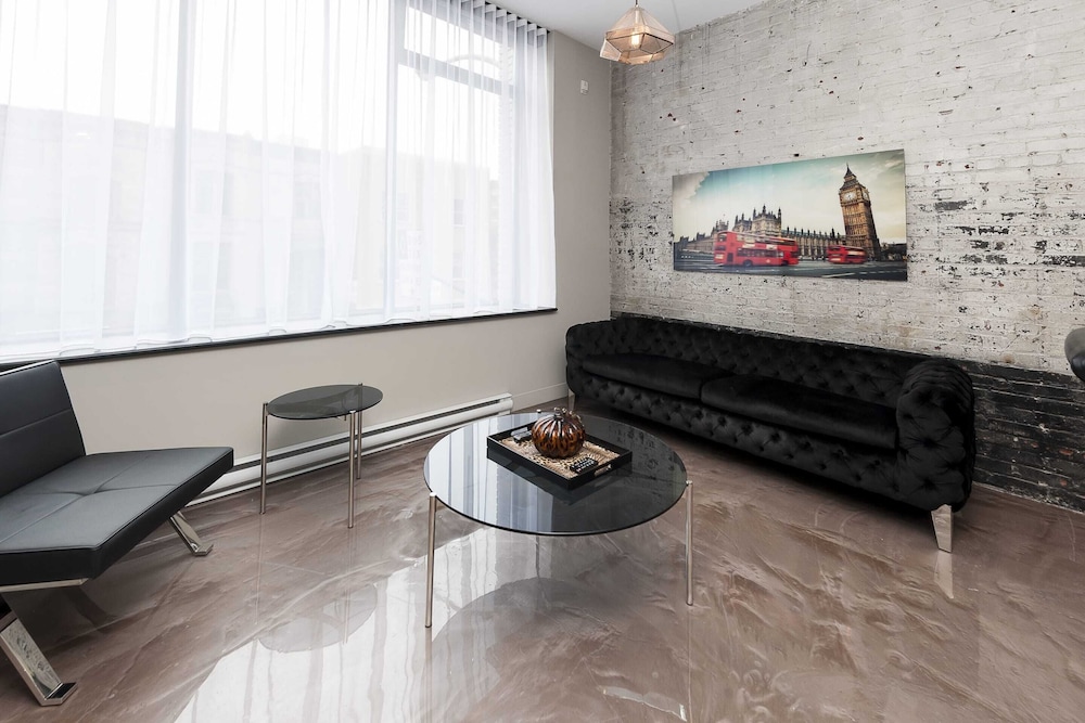 Double Room, 1 Bedroom (1201) thumbnail 5