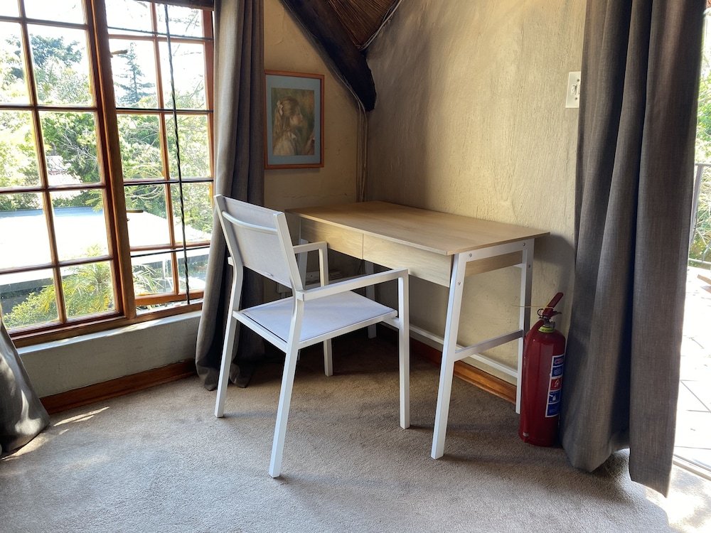 Honeymoon Room photo 2