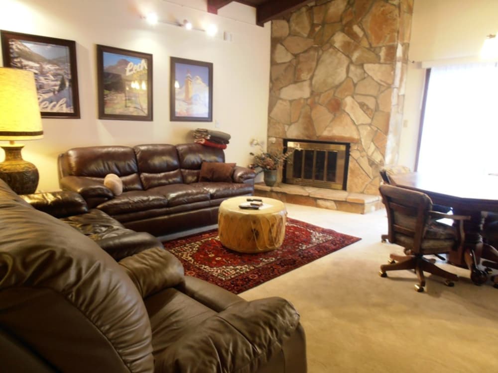 Condo, 3 Bedrooms photo 1