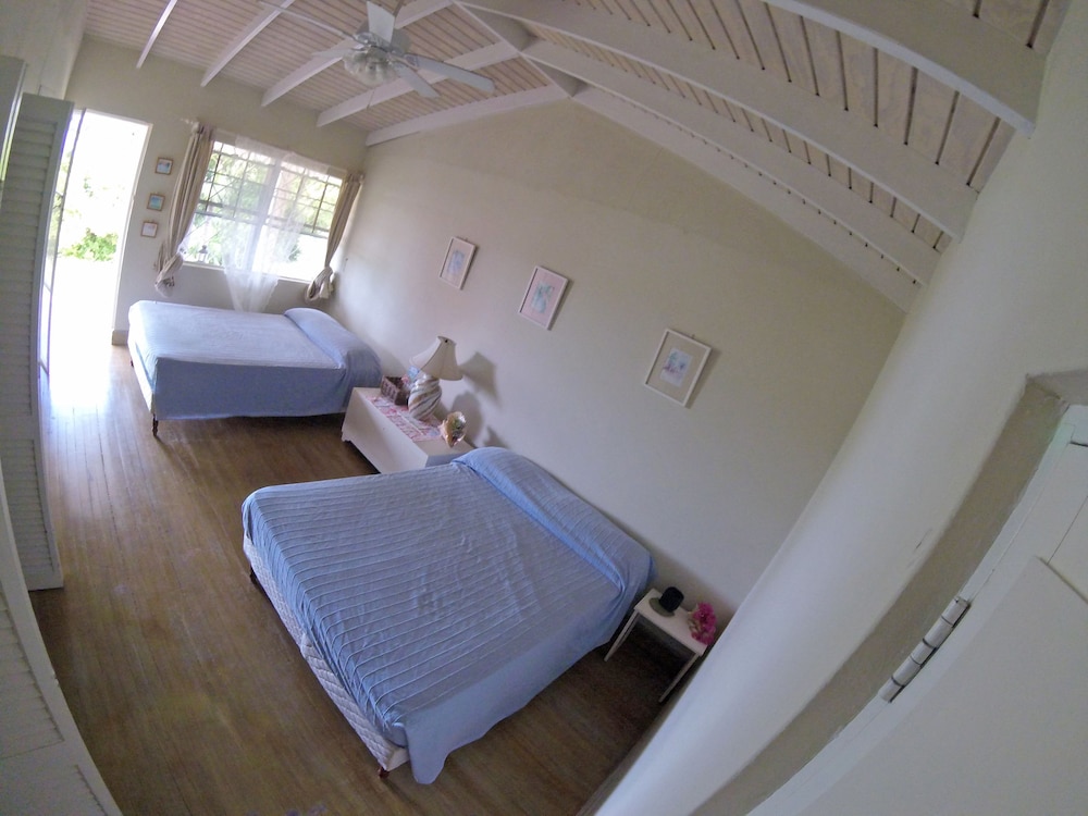 Panoramic Villa, 3 Bedrooms, Ocean View, Oceanfront photo 2