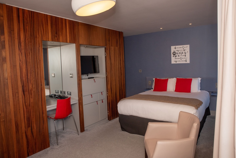 Double or Twin Room photo 2