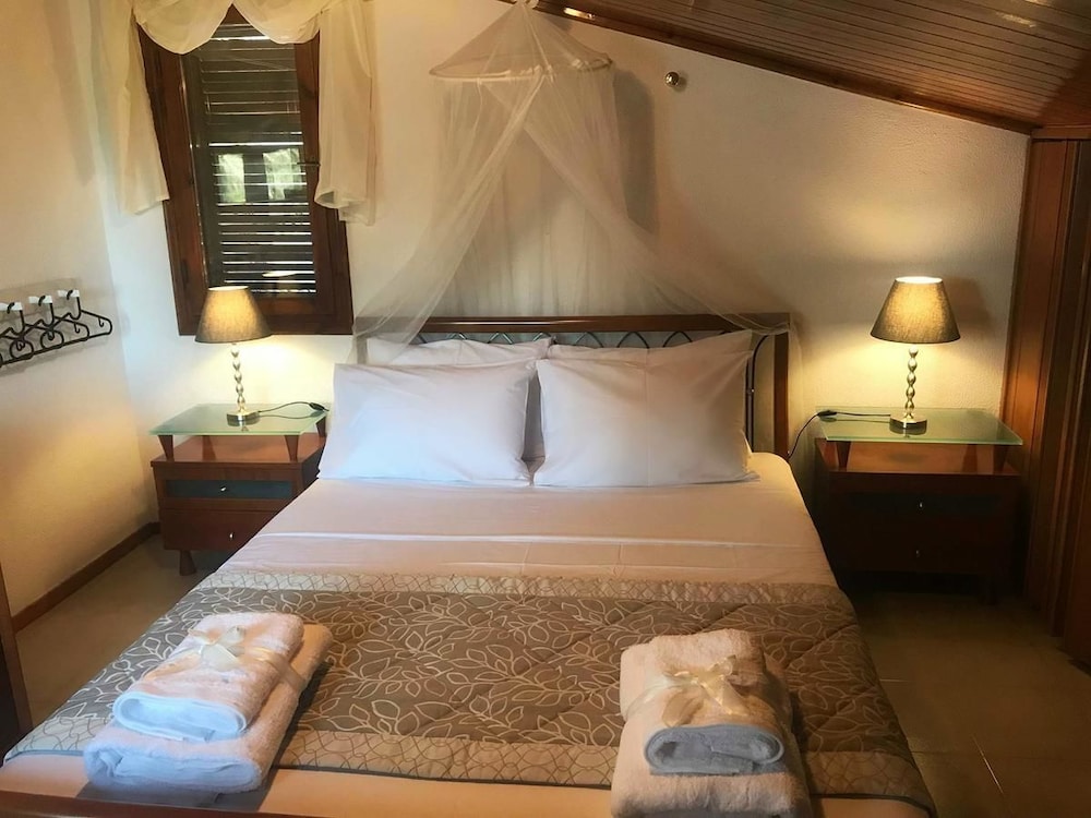 Duplex, Sea View (Maisonette)