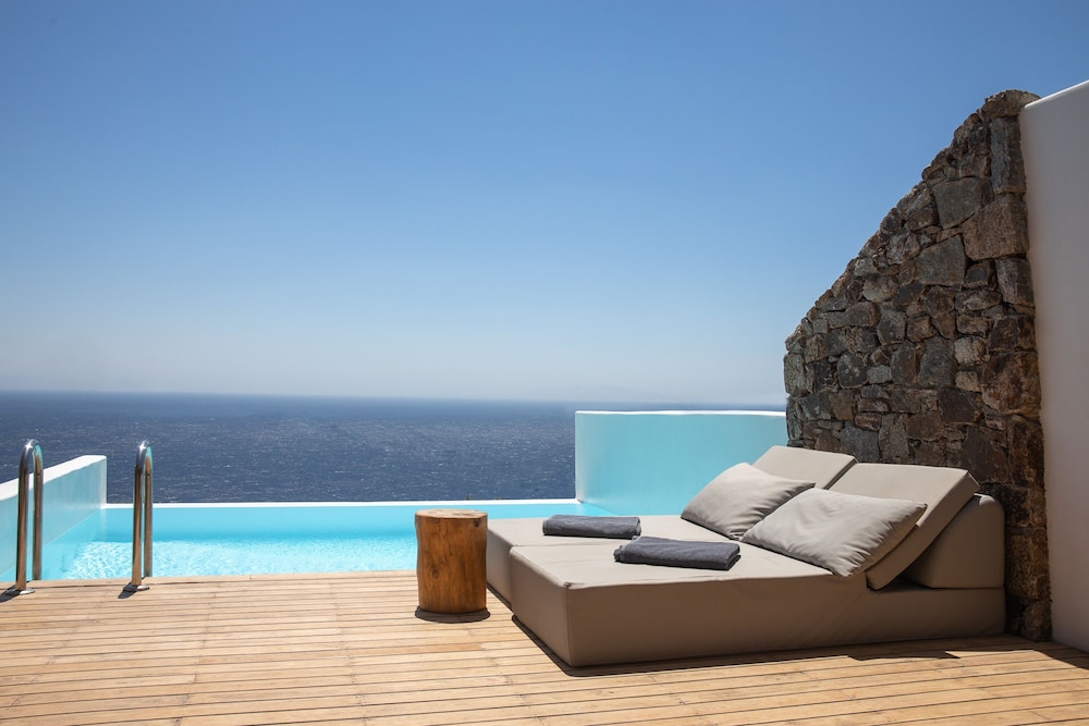 Junior Suite, Private Pool, Sea View - Photo 4