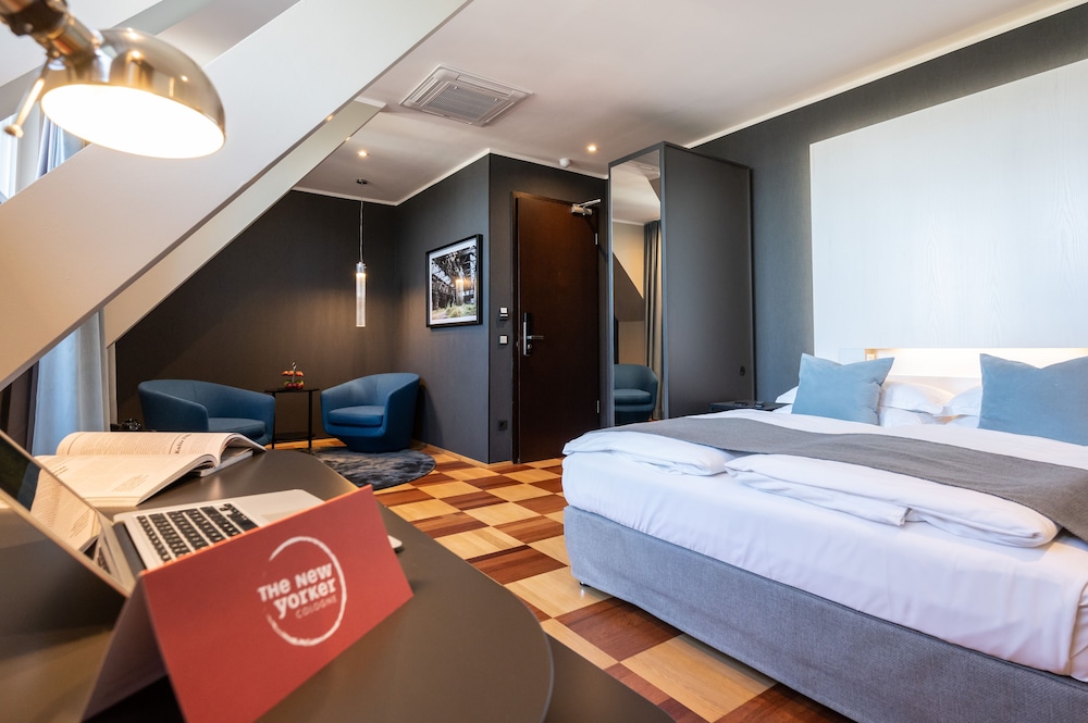 Junior Suite - Photo 7