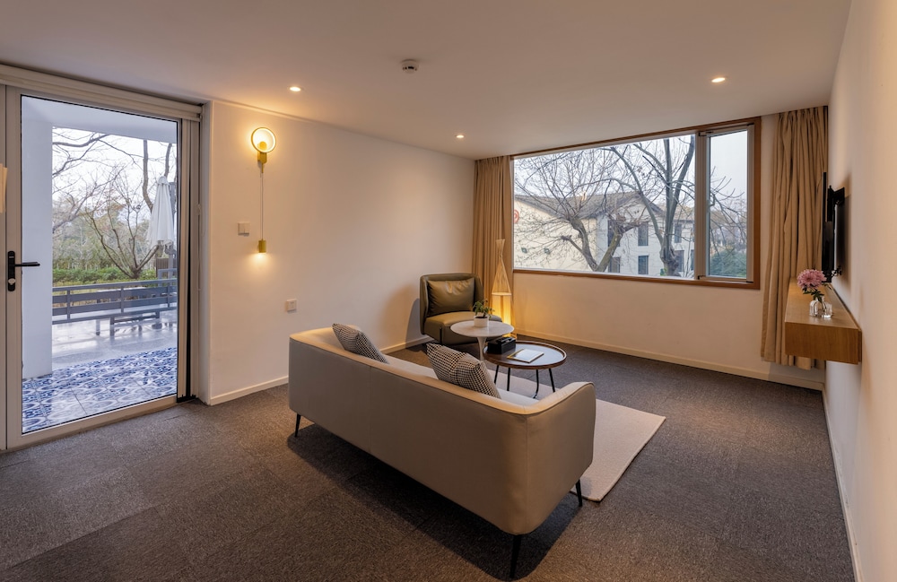 Luxury Suite, 1 King Bed