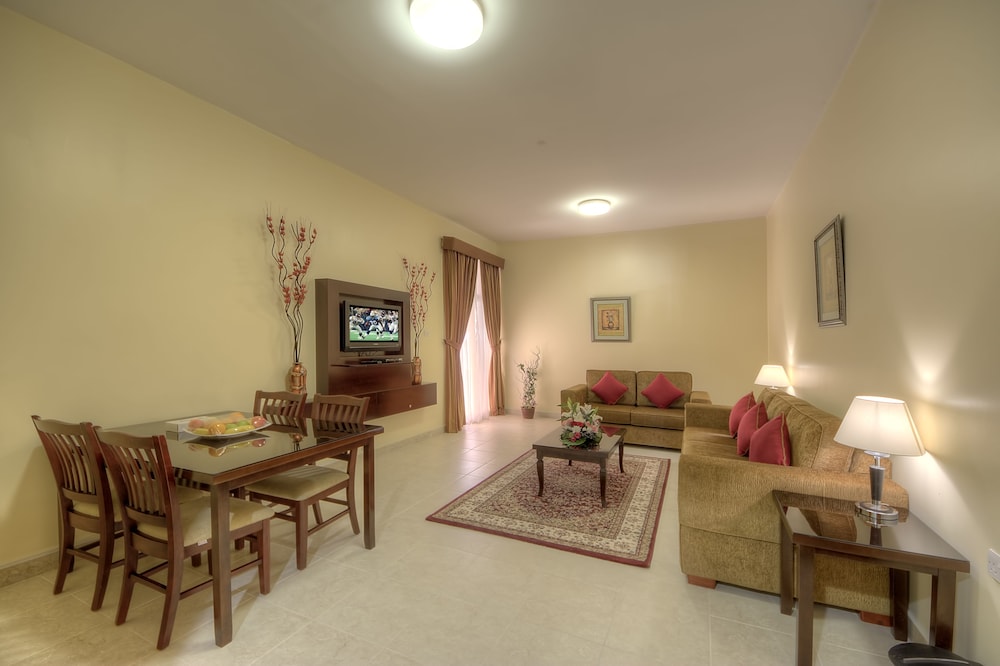Suite, 2 Bedrooms photo 1