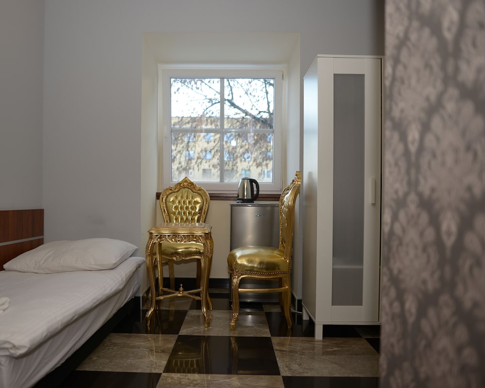 Triple Room - Photo 1