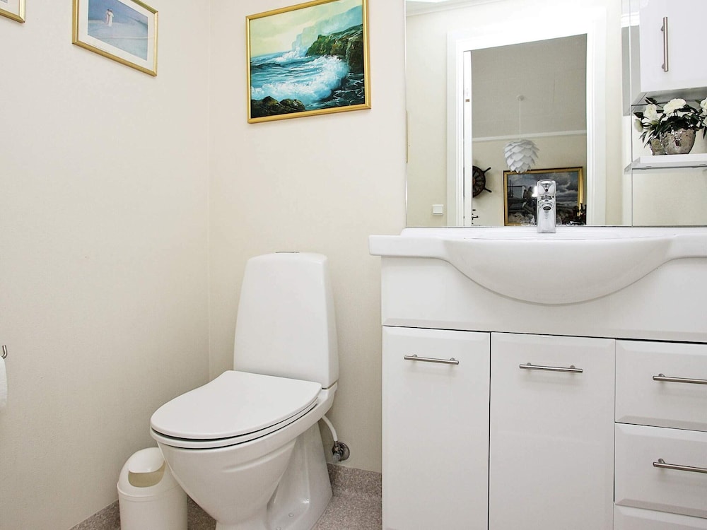 House photo 2