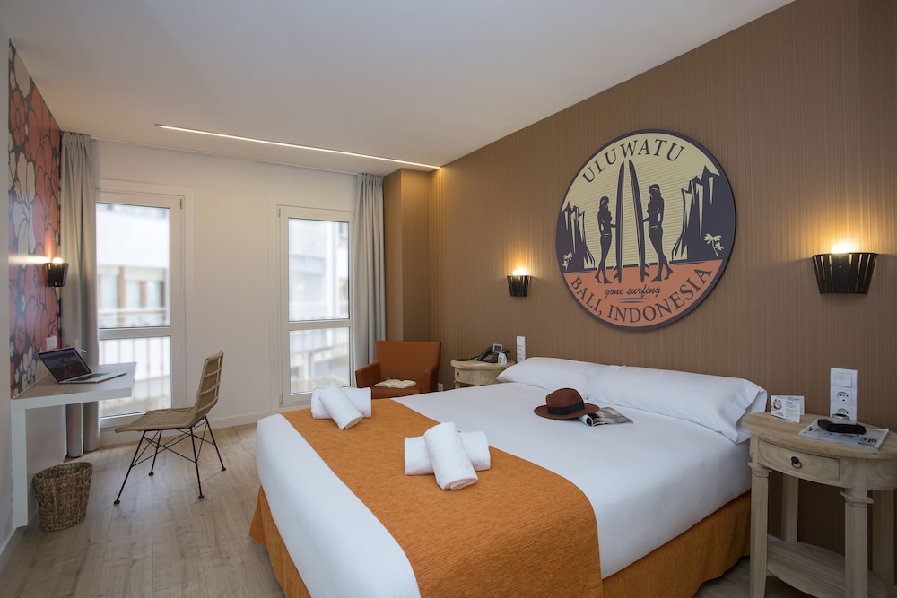Double Room, 1 Queen Bed photo 3