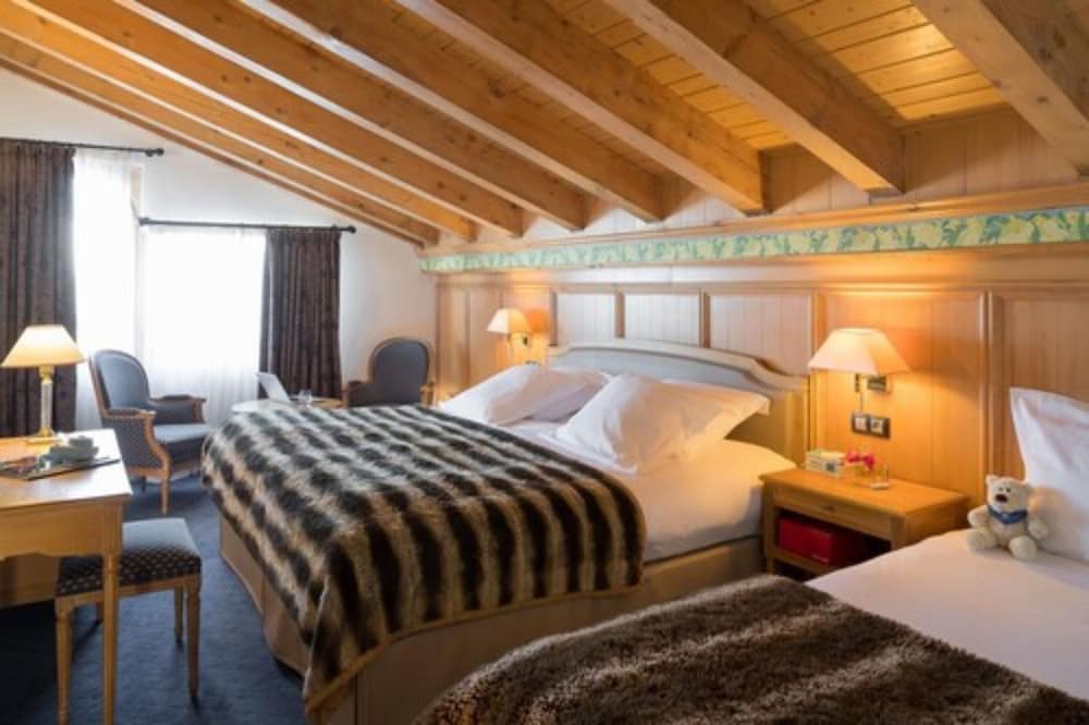 Premium Triple Room