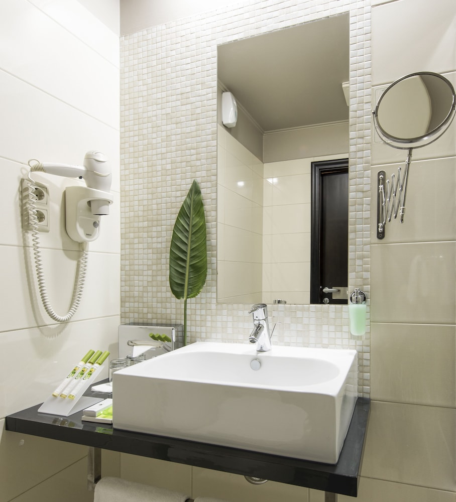 Standard Double or Twin Room, Balcony, City View