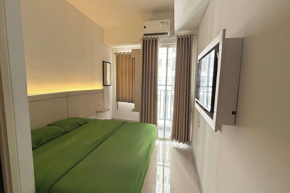 Superior Room, Pool View