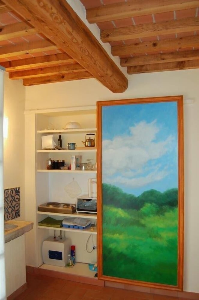 Deluxe Apartment photo 2
