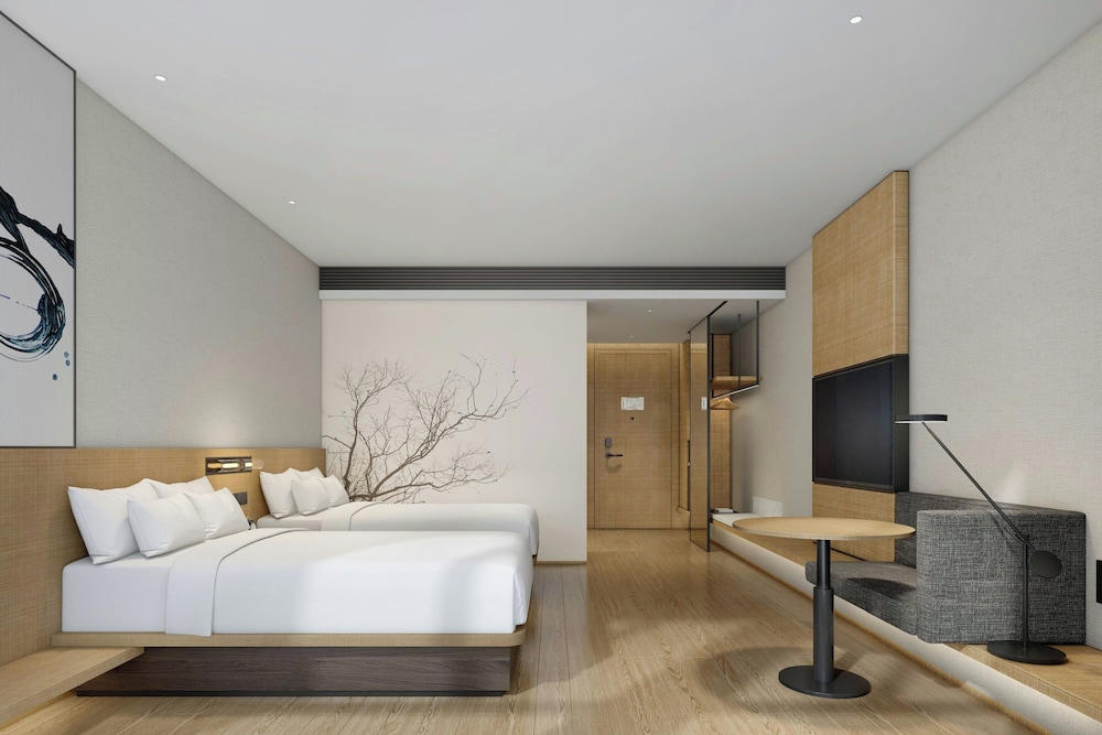 Standard Room, 2 Double Beds, City View photo 1