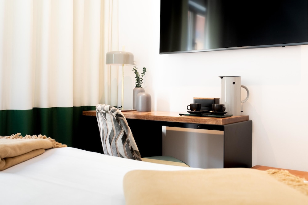 Double Room - Photo 3
