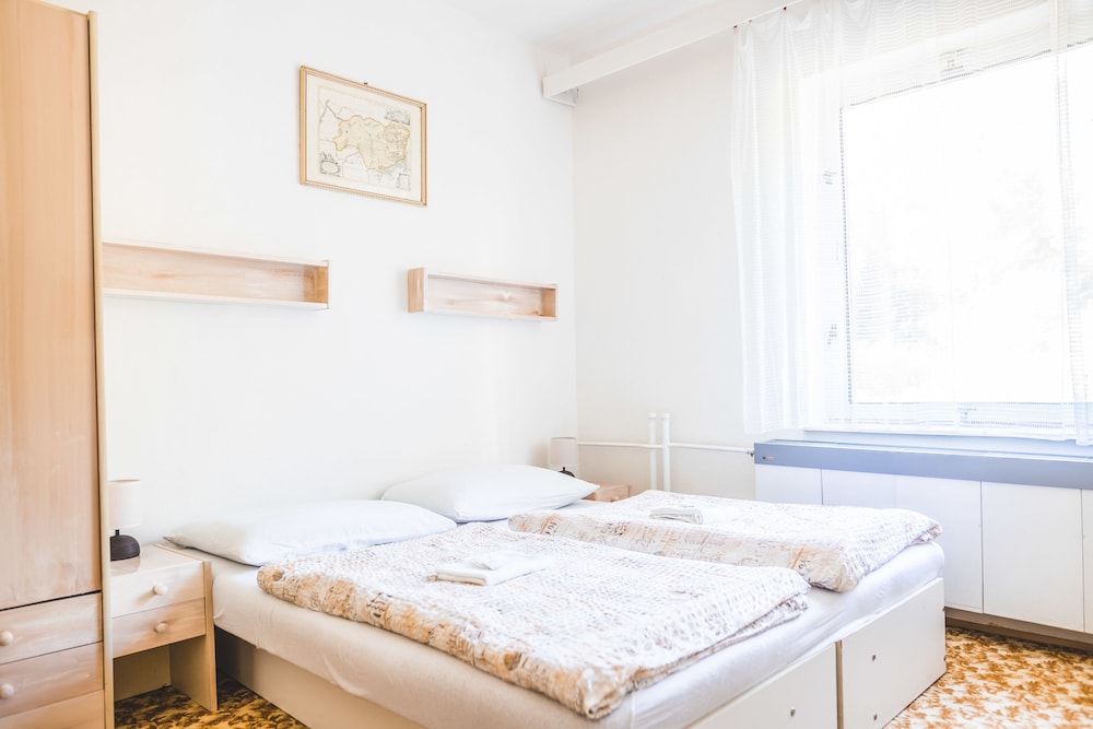 Design Double Room, Valley View photo 3