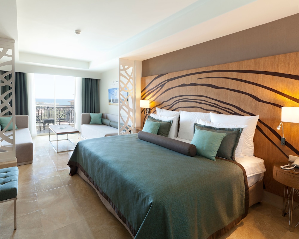 Standard Quadruple Room, Sea View