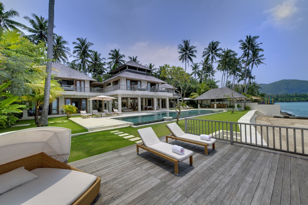 Luxury Villa, 6 Bedrooms, Sea View photo 2