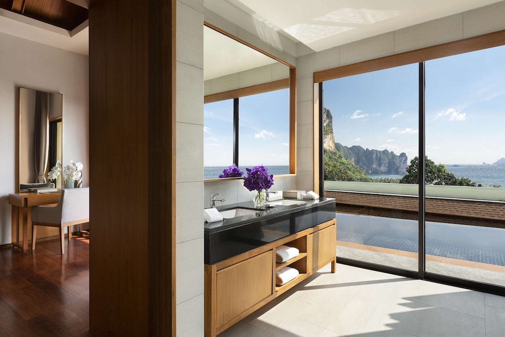 AVANI POOL VILLA - Photo 8