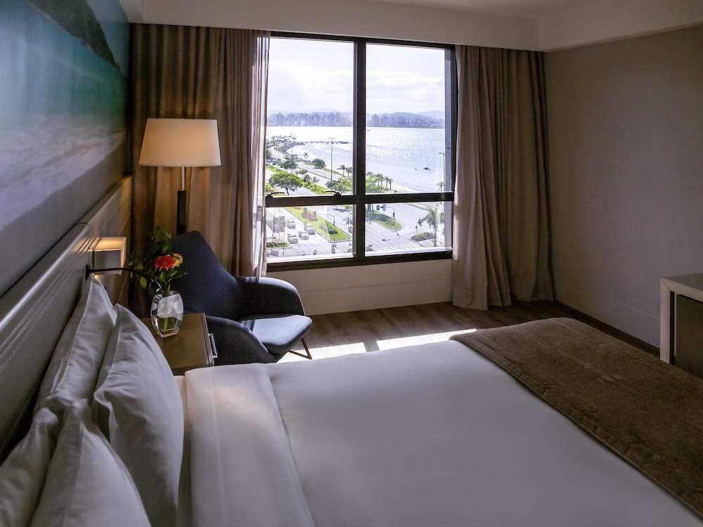 Superior Room, 1 King Bed - Photo 1