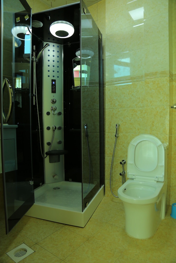 Honeymoon Room photo 3