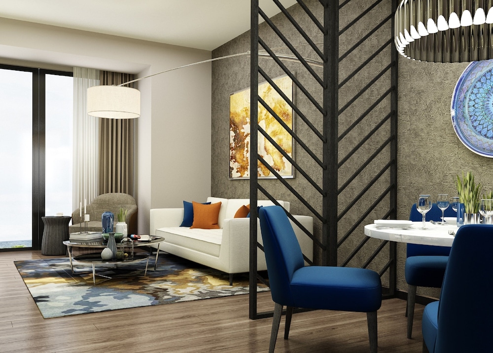 Suite with  King Size Bed
