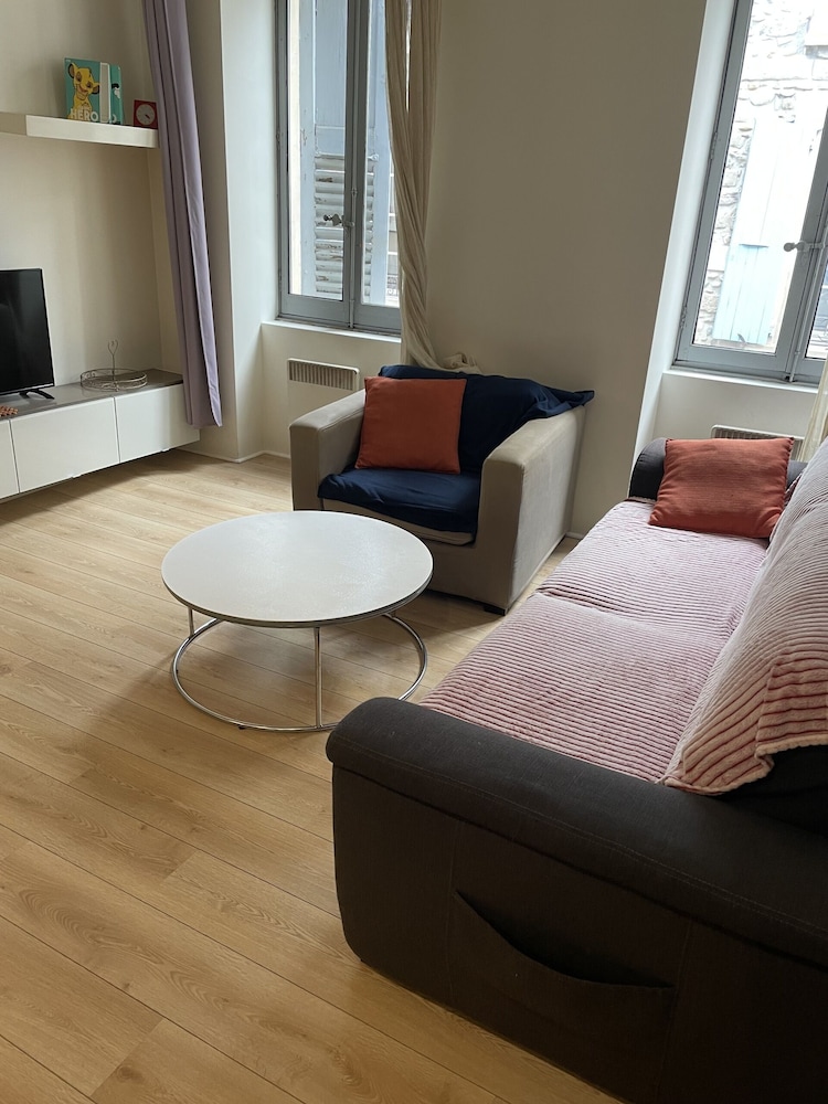 Apartment, Private Bathroom (Le Bureau Du Maire) photo 2