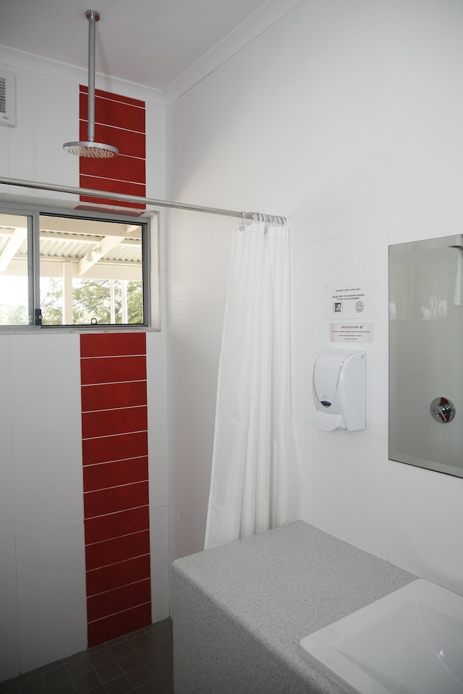 4 Bed Mixed Dorm