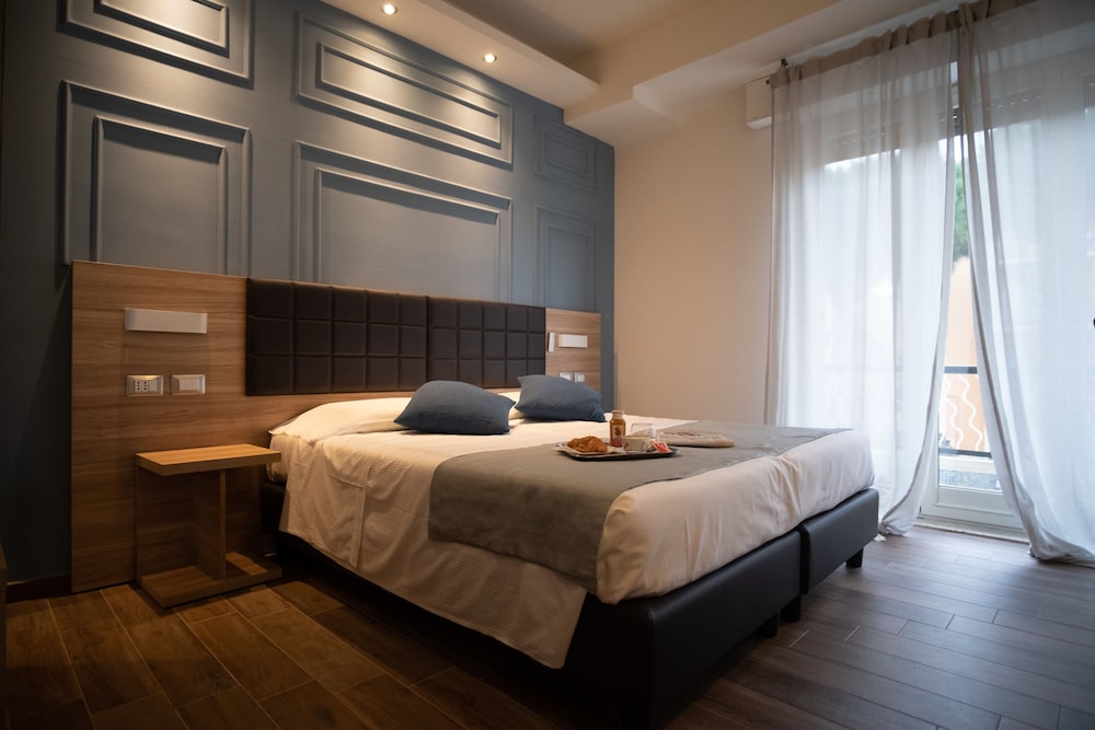 Deluxe Double Room, Kitchenette