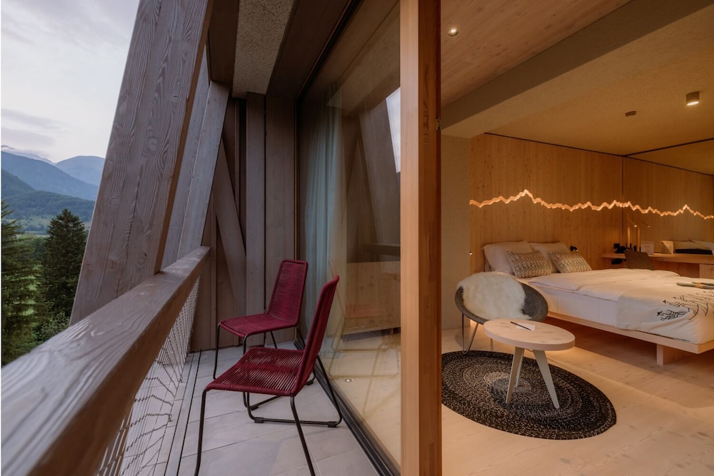 Classic Double Room, Balcony