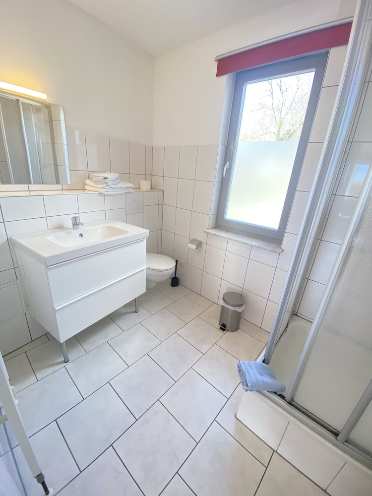 Superior Apartment, Private Bathroom, Sea View photo 2
