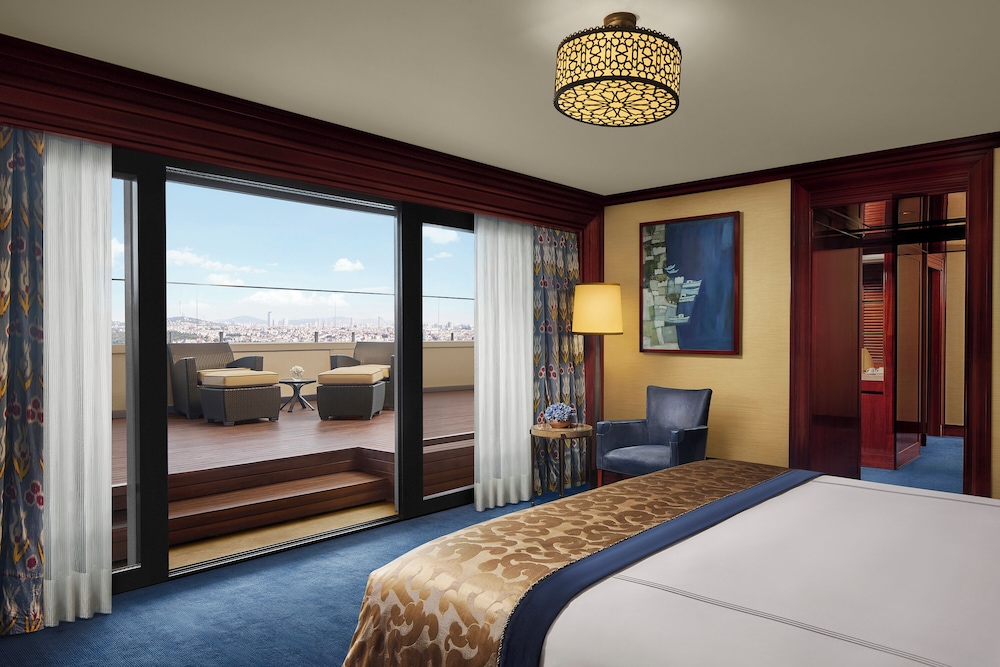 Presidential Suite