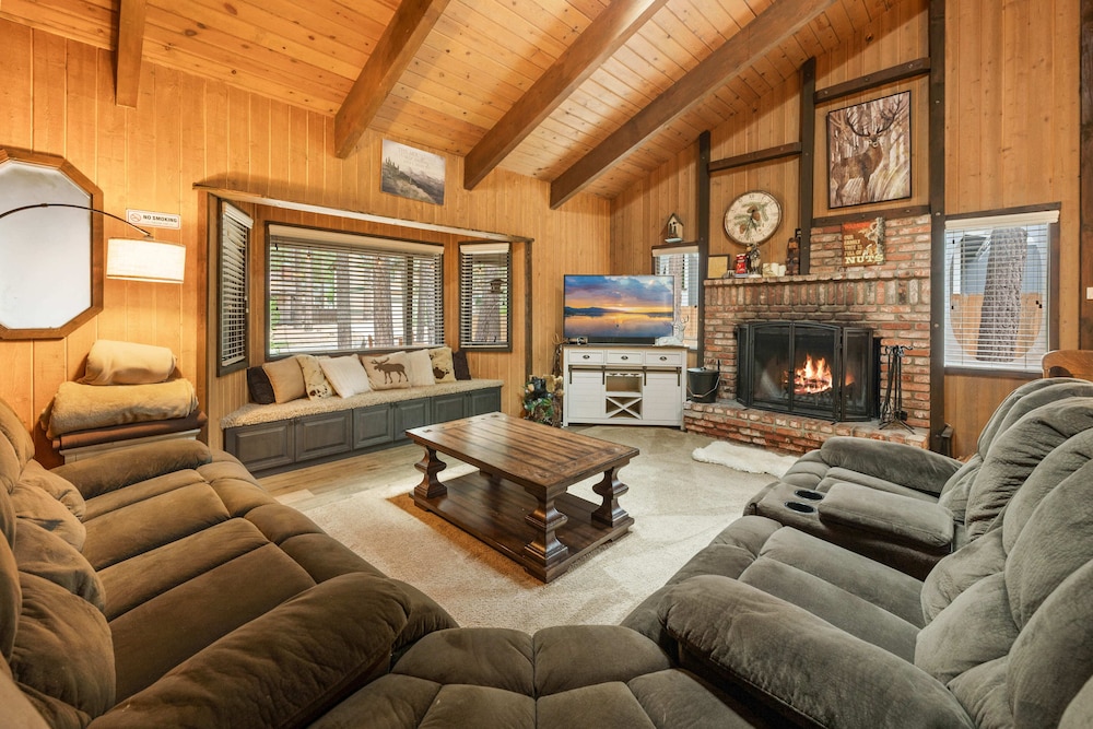 Signature Cabin, 3 Bedrooms, Non Smoking, Kitchen photo 1