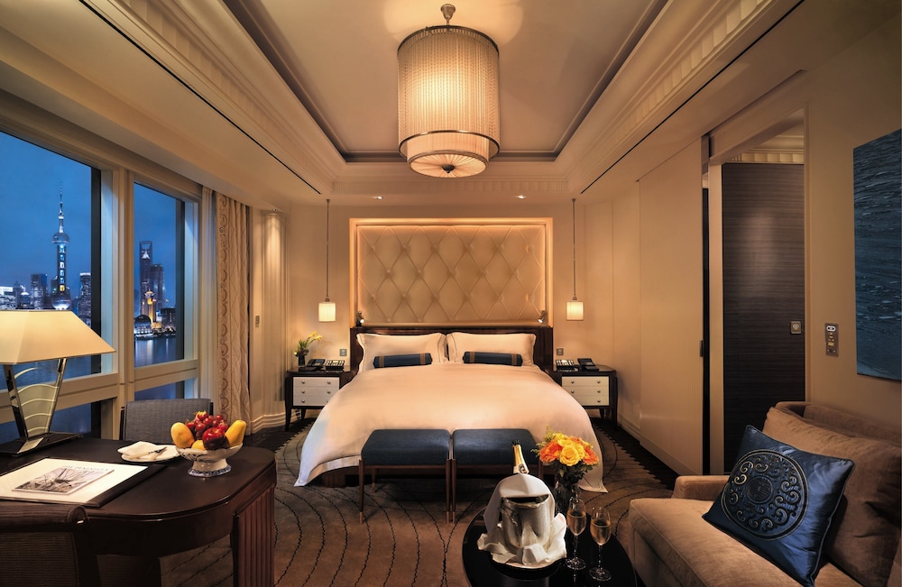 Deluxe River King Room - Photo 1