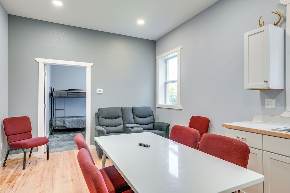 Apartment (2 Bedrooms) photo 2