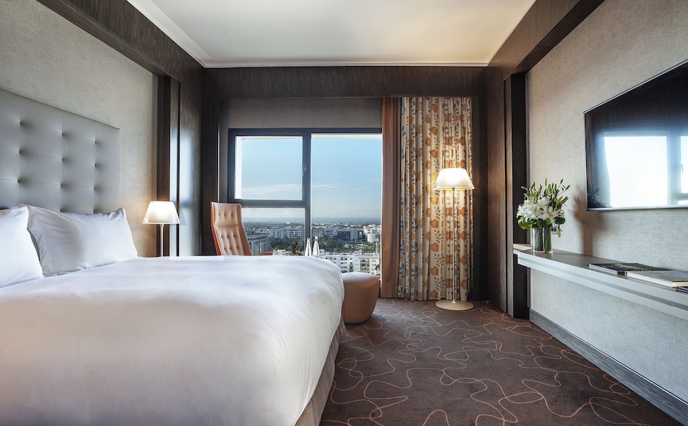 Deluxe Double Room, City View